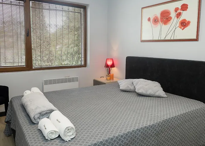 Appartement Cozy Flat With Two Bedrooms In By Flat Mаnаger