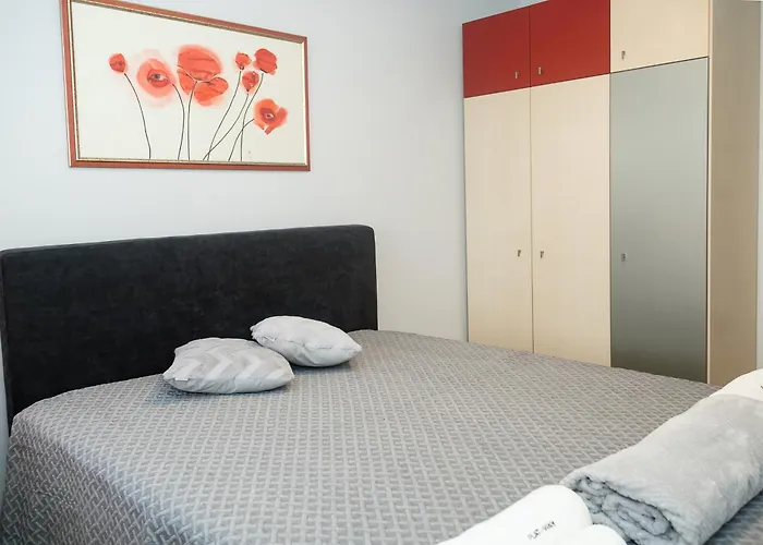 Cozy Flat With Two Bedrooms In By Flat Mаnаger Apartament *